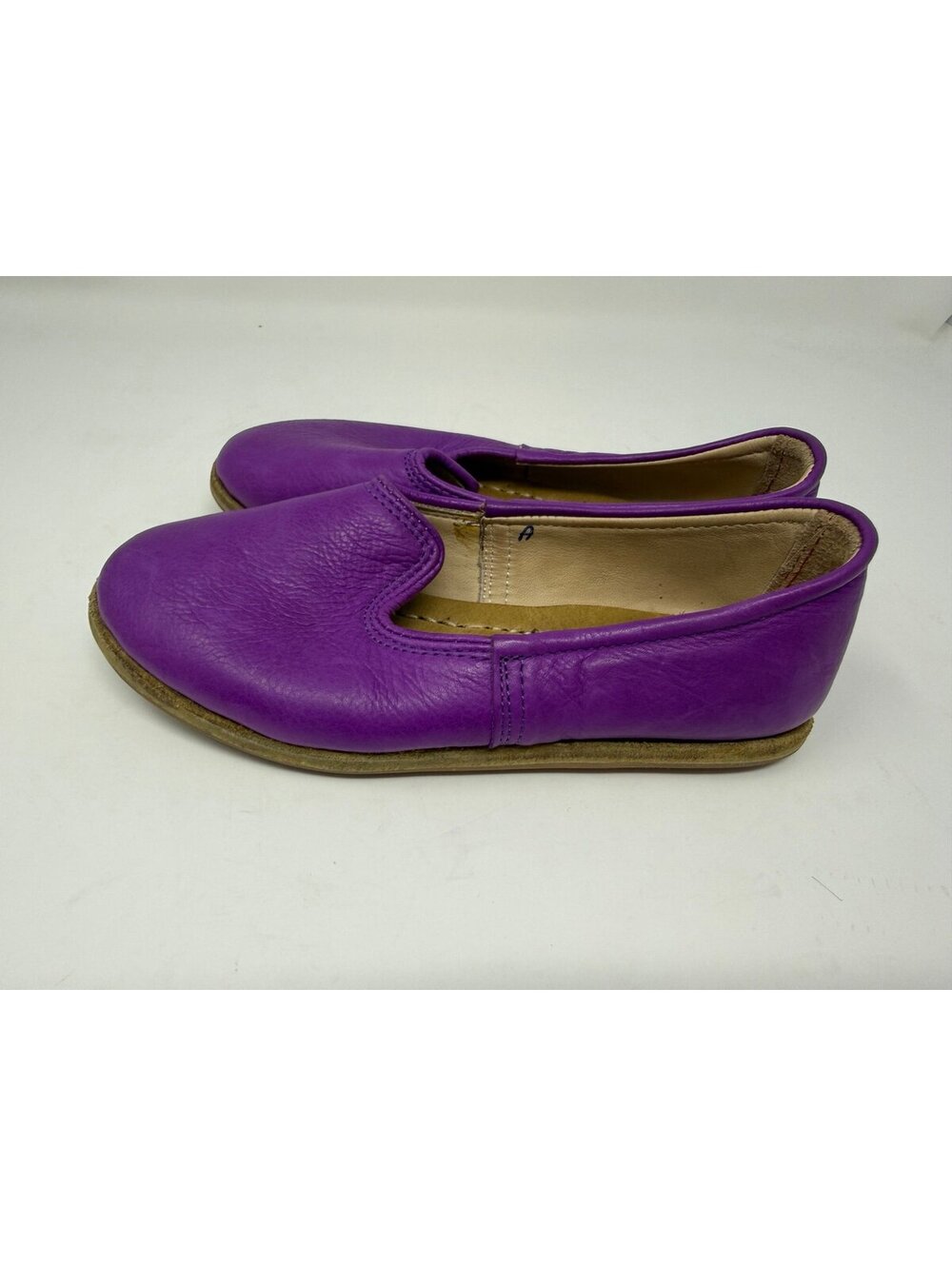 Purple Leather kids sabah shoes size 31